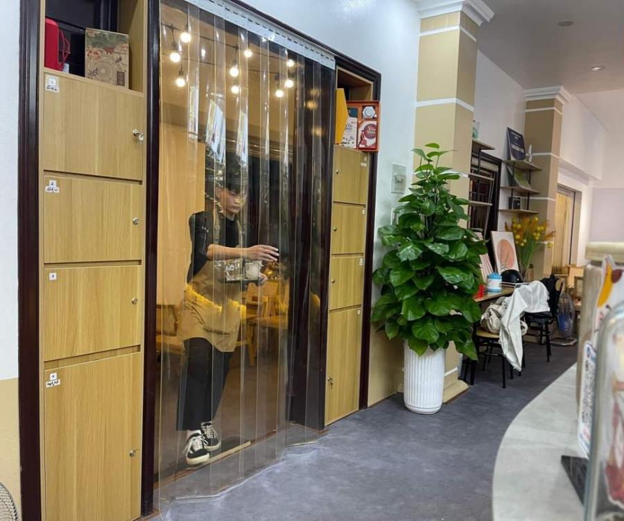 Rèm vách ngăn nhựa cố định trong suốt Rèm vách ngăn nhựa cố định trong suốt