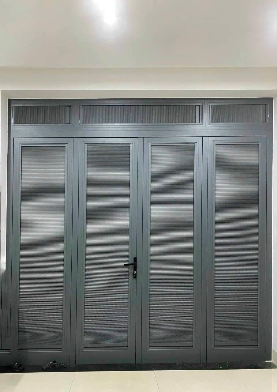 Rèm vách ngăn tổ ong trên kính Rèm vách ngăn tổ ong trên kính